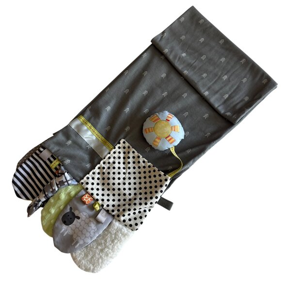 Demdaco Faith Activity Scarf Lightweight Pockets Textural Ribbons Mirror Crinkle - Picture 2 of 16